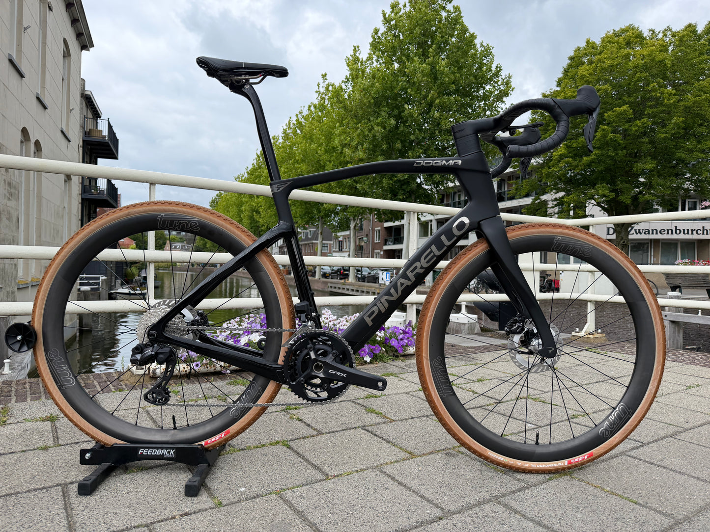 Pinarello Dogma GR Custom Gravelbike