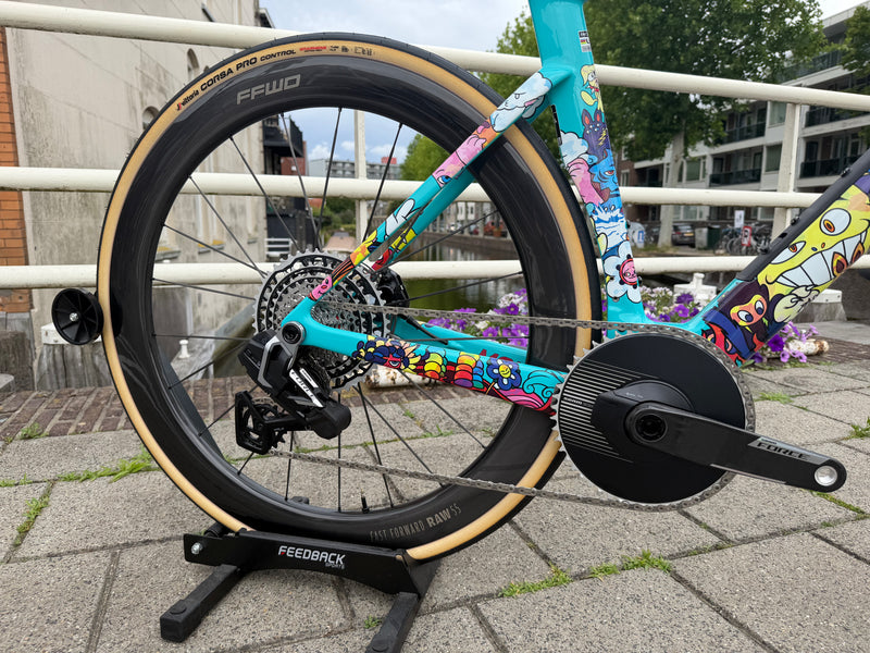Custom Factor Monza Vexx editon