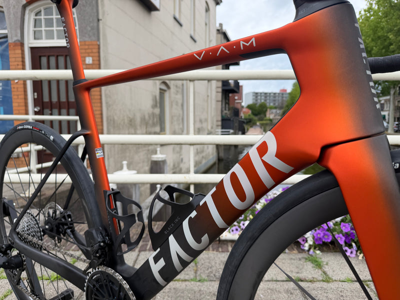 Custom Factor ostro V.A.M 2.0 Terracotta Orange